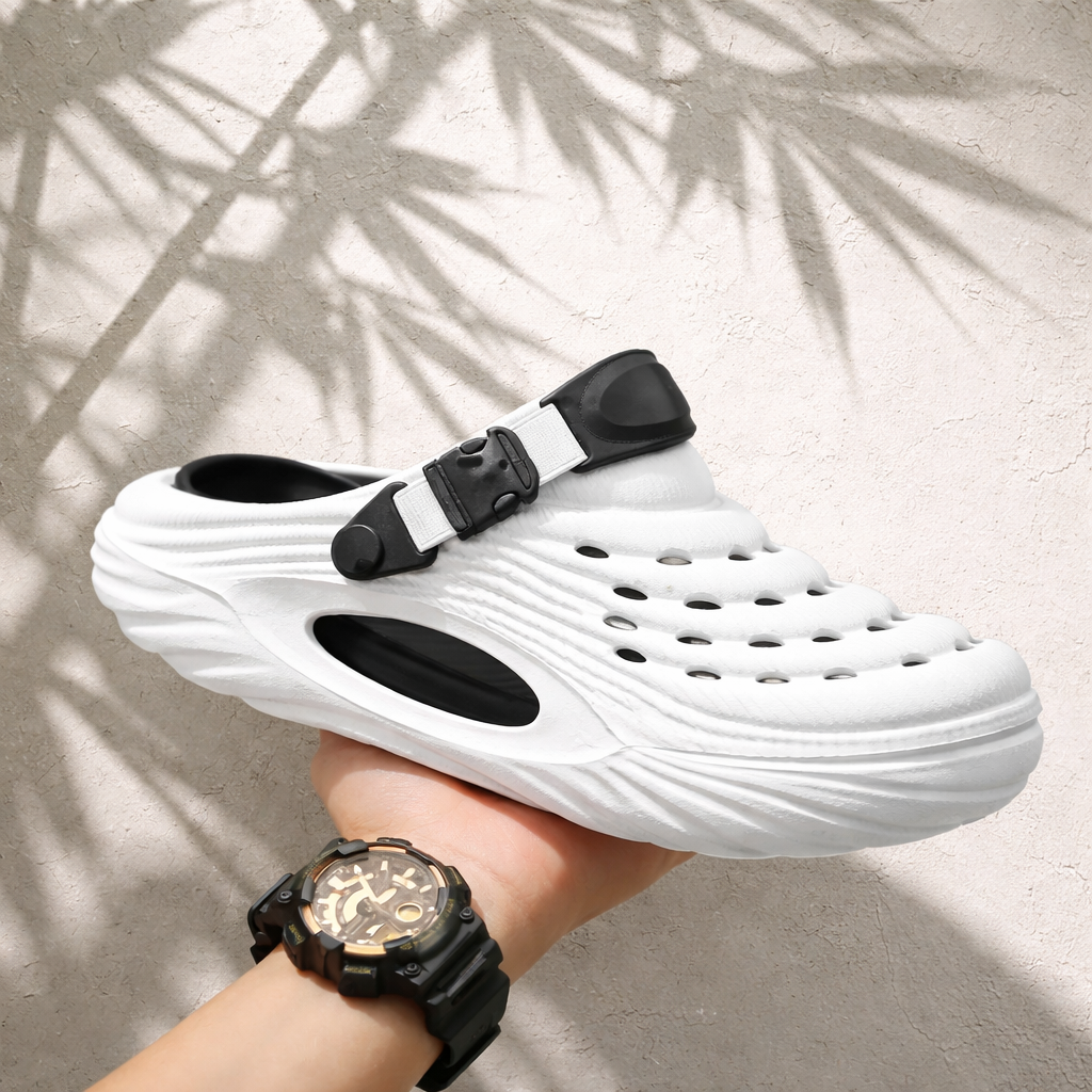 Tilo | Atmungsaktive Slip-On Pantoletten
